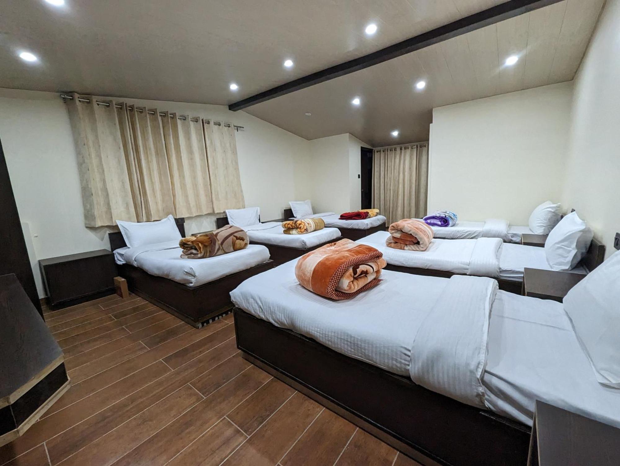 Bed and Breakfast Himalayan Hideaway Shimla Esterno foto