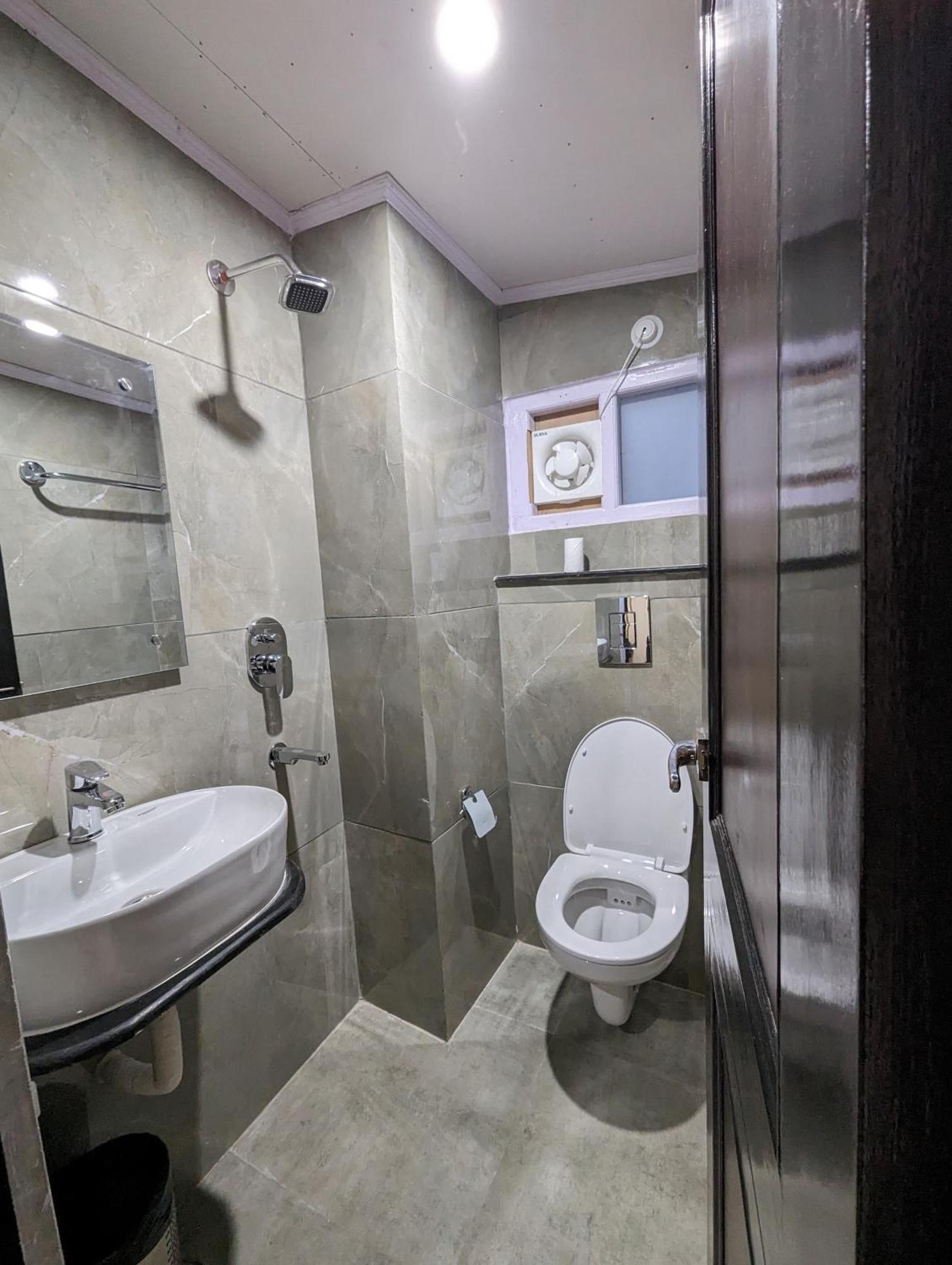Bed and Breakfast Himalayan Hideaway Shimla Esterno foto