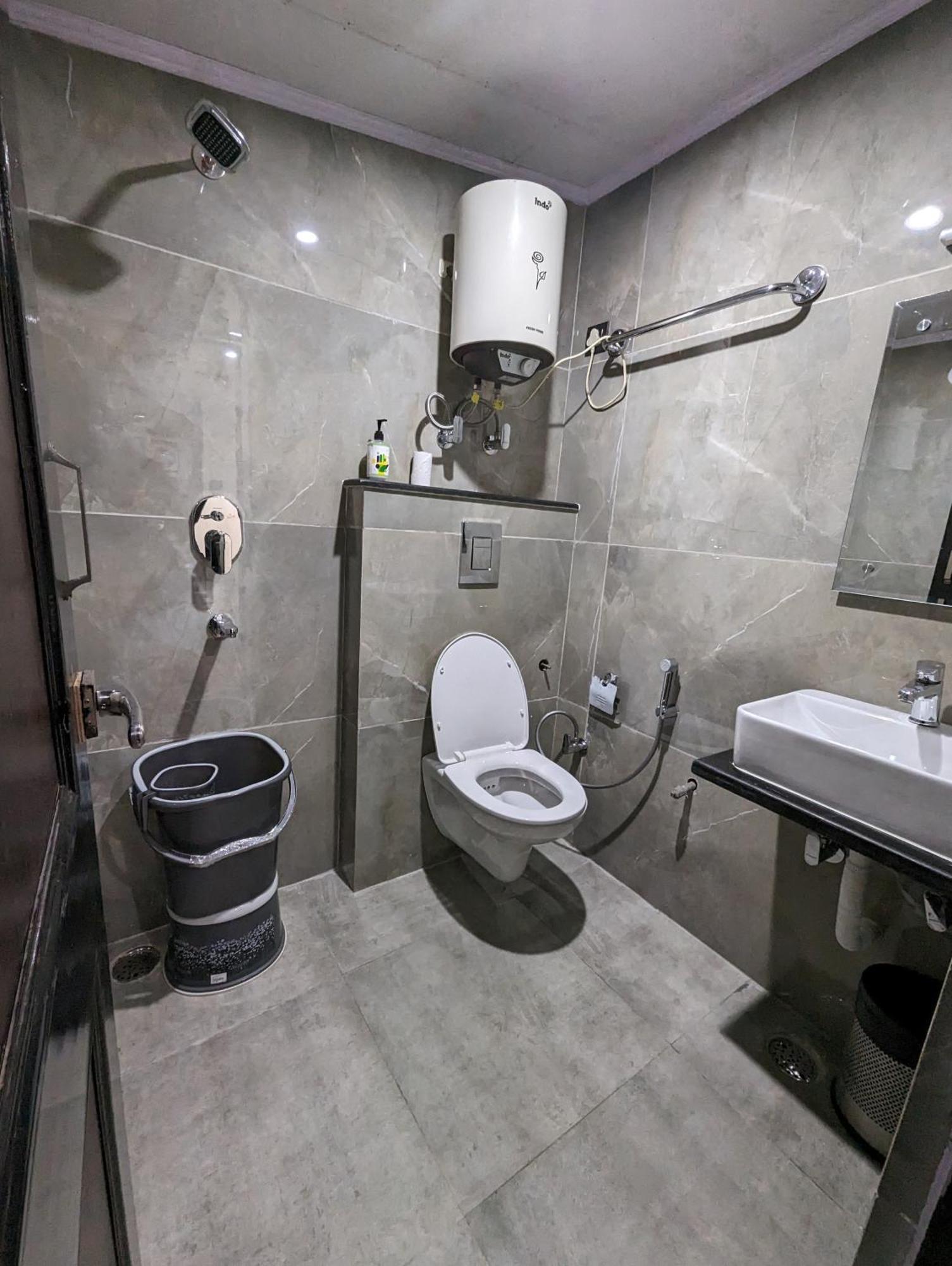 Bed and Breakfast Himalayan Hideaway Shimla Esterno foto
