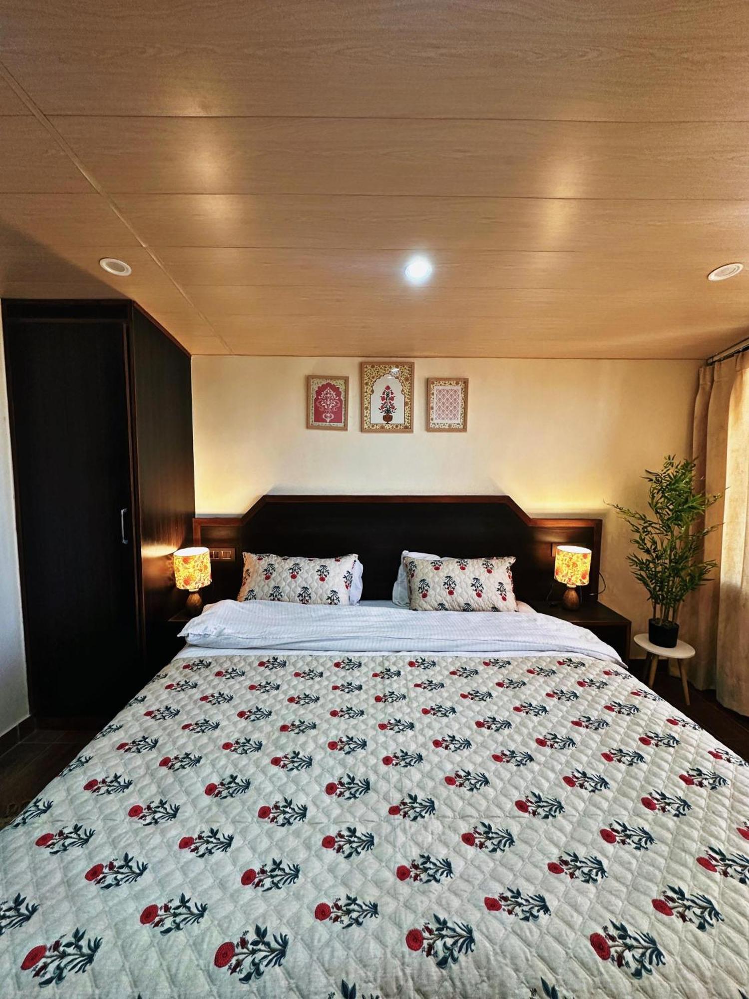 Bed and Breakfast Himalayan Hideaway Shimla Esterno foto